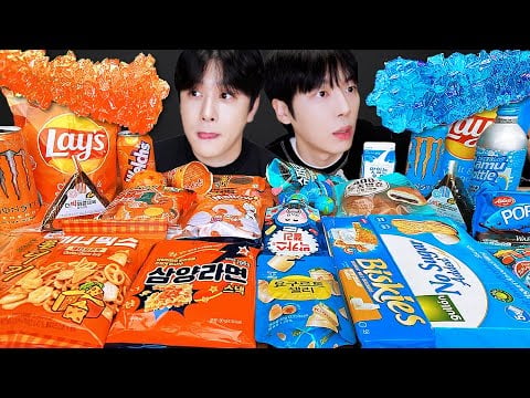 ASMR MUKBANG | 편의점 주황색 파랑색 디저트 먹방 라면 아이스크림 초콜릿 & BLUE DESSERT HONEY JELLY CANDY