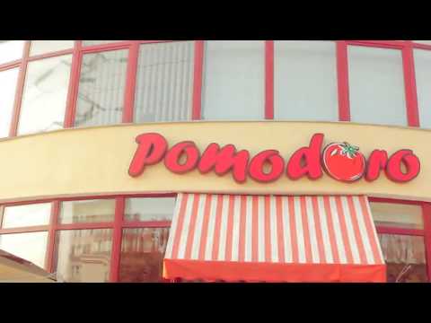 Как игнорируют клиентов в кафе "Помодоро" в Одессе . Реалити-шоу "Ксю и Ден".