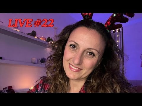 Rosy ASMR sta trasmettendo dal vivo.