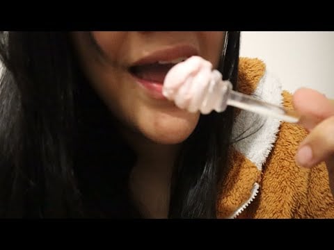 ASMR COMIENDO YOGURT CON PALETA DE VIDRIO