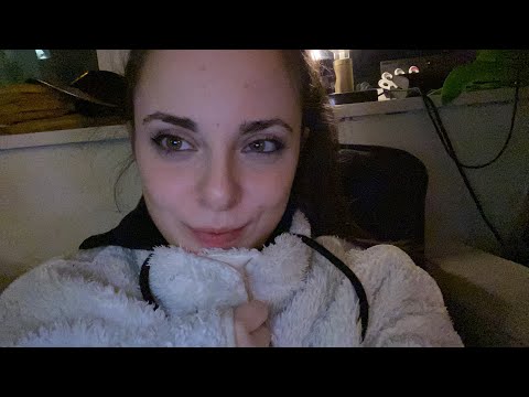 Hiiiii (lil stream for no reason😺) (not asmr))