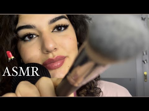 ASMR TU AMIGA TE MAQUILLA ❤️