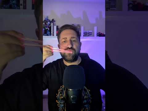 COMIENDO PENSAMIENTOS NEGATIVOS CON PALILLOS CHINOS #asmr