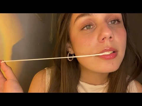 ASMR | COMIENDO CHICLE Y PROBANDO LABIALES 💄