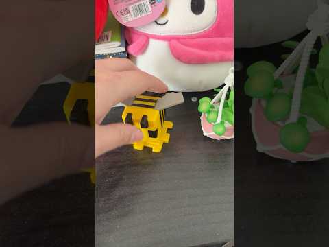 Trinket shelf! 🐰💓🐝 #asmr #asmrtapping #tingles