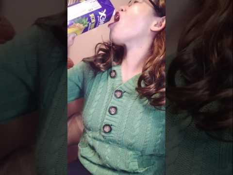 PINEAPPLE AND COCONUT JUICE #shortsfeed #drink #challenge #everyone