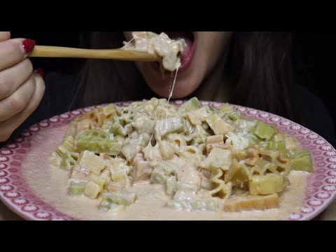 ASMR REALLY CREAMY CHEESY CHRISTMAS PASTA MUKBANG #asmr #mukbang #pasta #christmas #creamy #cheesy