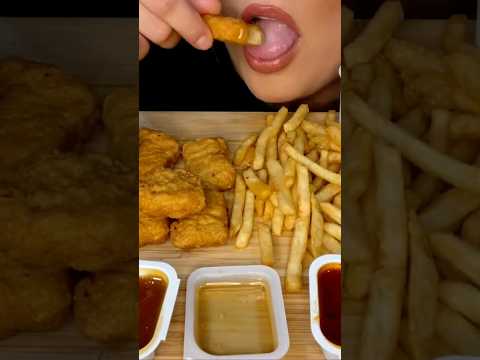 MCDONALD’S CRISPY CHICKEN NUGGETS #asmr #foodasmr