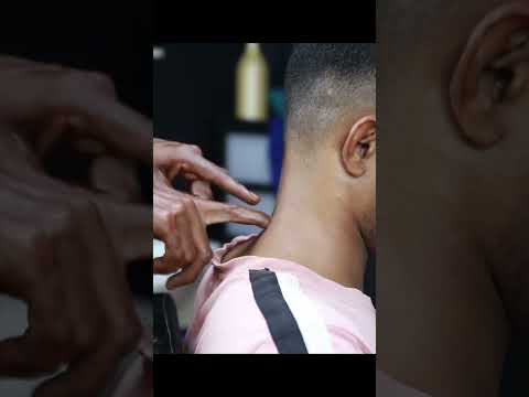 Satisfying Relaxing Head Massage From Indian Old School Barber | ASMR Massage & Neck Crack #shorts