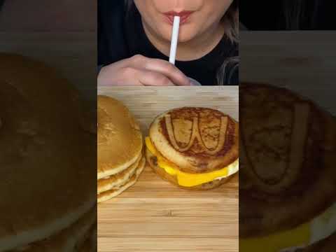 McDonald’s orange juice just hits different 😋 #asmreating #shorts #asmr #youtube #eatingsounds