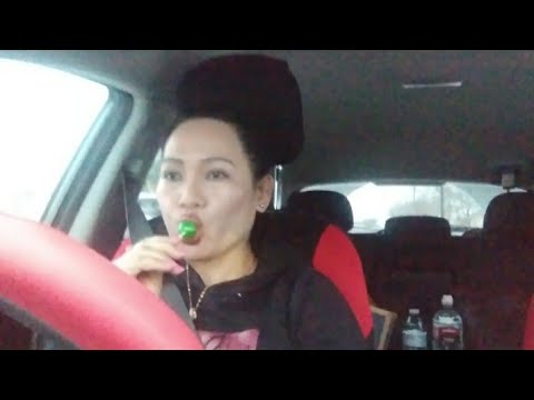EATING GREEN APPLE  LOLLIPOP:Life in America 🇺🇸