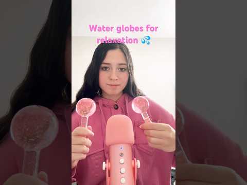 Sleepy water sounds with my new water globes 💧💗 #visualtingle #asmrsounds #relaxingsound
