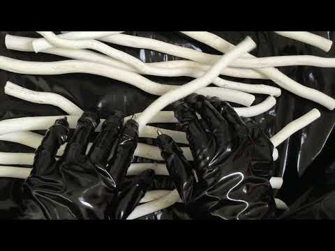 GLOVES WITH CLAWS 👉🐱 CAT WOMAN GLOVES 🐾  TAPPING  [[ASMR]]