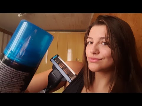 ASMR • UMA BARBEARIA MEIO DOIDA... 😋 (roleplay)