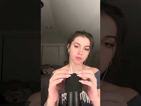 ASMR- Mic Scratching