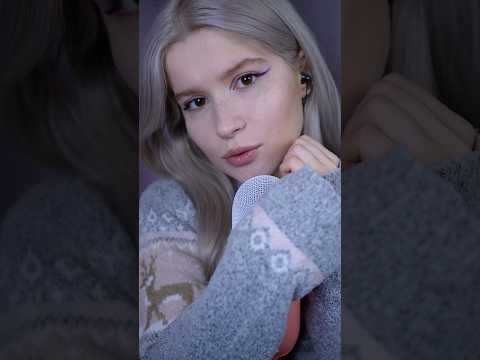 ASMR cozy sweater scratching 🥰 Soft fabric, clothes sounds, whispering for anxiety relief
