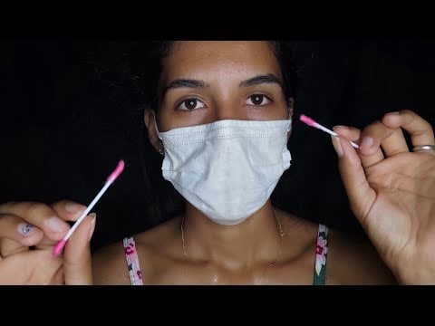 [ASMR ROLEPLAY] LIMPEZA DE OUVIDO Caseirinho