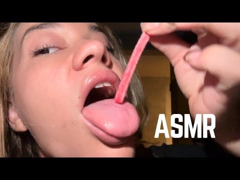 ASMR comendo fini | sons de mastigação + sons de boca 😋👅
