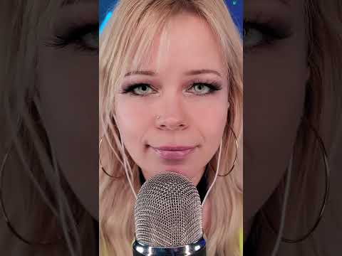 🐸 I'm a frog!! #weirdshorts #weirdasmr #asmr