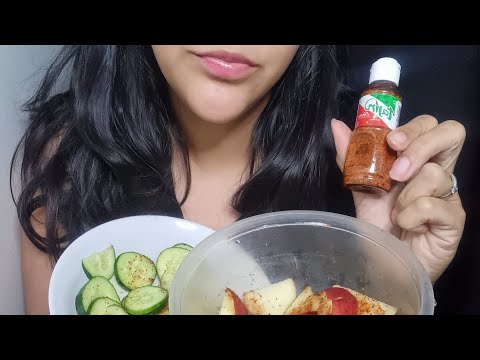 ASMR comiendo Tajin por primera vez | ASMR comiendo pepino y manzana