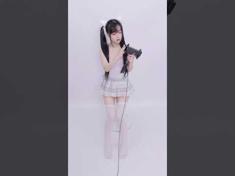 🥰晓美 ASMR｜4k Wheezing oral sound licking ear playing tongue sound silk stockings