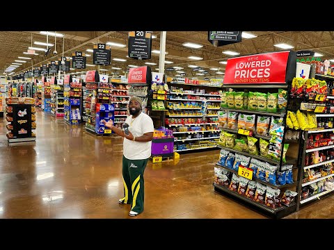 ASMR IN KROGER! (PUBLIC ASMR)