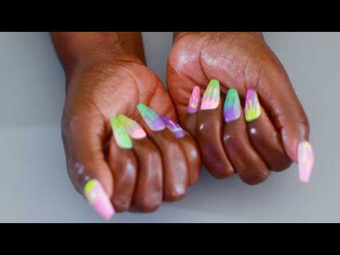 ART DESIGN PRESS ON NAILS ASMR CHEWING GUM