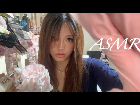 ASMR 💆‍♀️ giving you a face massage with latex gloves & sugar scrub 