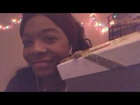 ASMR / showing you Christmas gifts 🎁