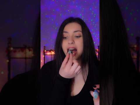 Probando cosas ricas 🤤 #asmr #mukbangasmr #candy #mukbang #asmrsounds #shorts #satisfying