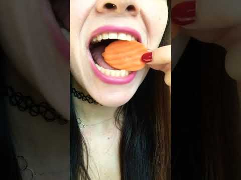 ASMR 🥕 CHIP 🥕 super crunchy satisfying sunny mouth sounds teeth chewing #shorts #asmrvegetables