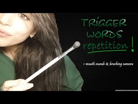 ASMR ITA 💚 Trigger Words Repetition + Brushing Camera 💚