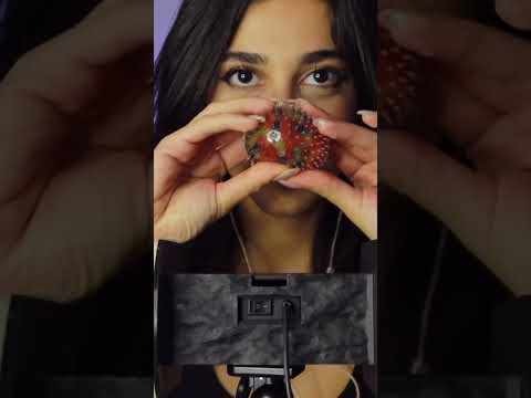 🤤 KULAKLARINDA RAHATLATICI SESLER #ASMR #shorts