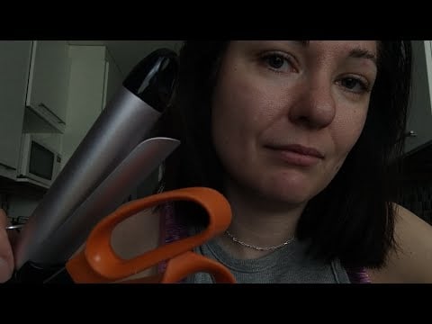 ASMR- Klipper och stylar ditt hår ✂️(in swedish)
