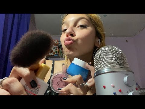 ASMR MAQUILLAJE FAST AND AGRESSIVE MÁS SONIDOS DE LLUVIA| SOFIWI