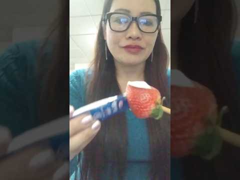 STRAWBERRY WITH MAYONNAISE #shortsfeed #mukbang #everyone #fruit