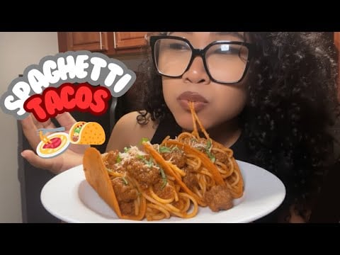 COOKING ASMR | Spaghetti Tacos 🍝🌮(tingly eating sounds & whispered voiceover)