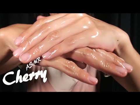 【ASMR】Hand movement with oil on rainy day 비오는 날에 기름에 손의 움직임 / 雨の日にオイルでハンドムーブメント