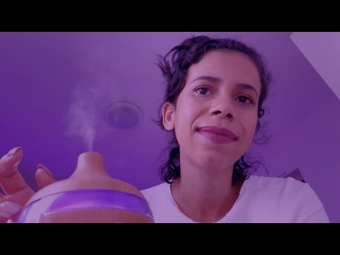 [ASMR] - TE COLOCANDO PARA DORMIR | Som de chuva, sons de boca, camera touching