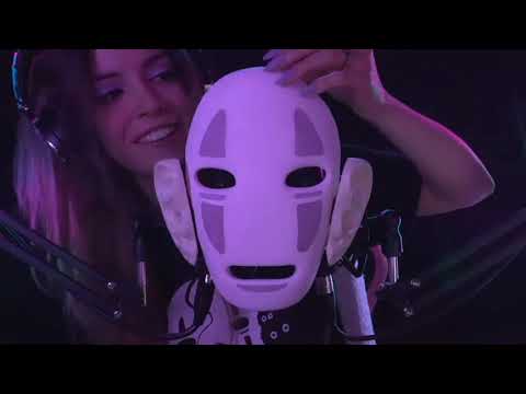 ASMR No-Face Mask Tapping 👺 3D Sculpted and Printed Mask (Whispering and Relaxing ASMR)