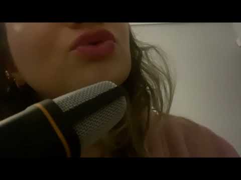 ASMR caseiro sons de boca e Gloss #asmr #mouthsounds #sonsdeboca