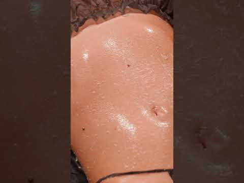 Lavender scrub warms Anna’s calves and belly; hushed kneads drift her into dreamy ease #bodyscrub