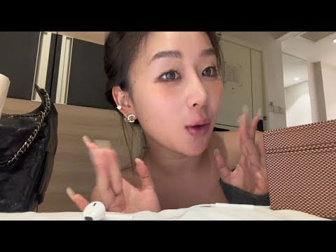 ASMR Soft Whispers-  Triggers words 💤