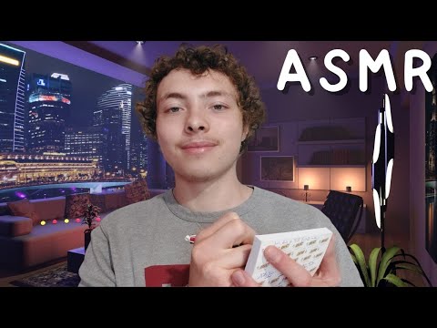 ASMR FR: Roleplay📝Je t'interview📝(tu es une star)