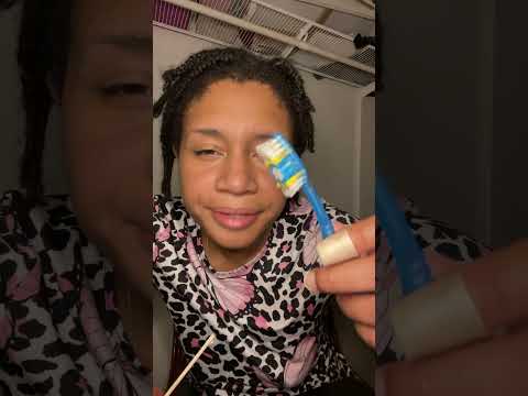 ASMR - Nose Hair plucking (ConnOR)