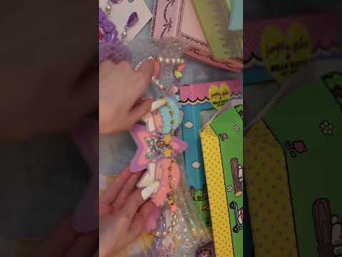 Unboxing SPARKLY Hello Kitty Treasures ✨ #asmr #sleepaid