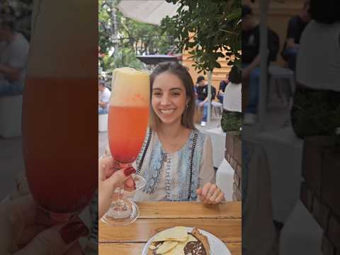 ERA PRA SER APENAS UM CAFÉ COM A AMIGA...