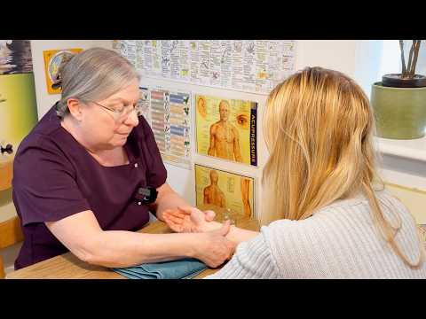 ASMR Hand massage treatment (Unintentional ASMR, Real person ASMR)