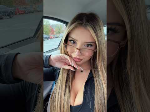 The secret girls with GLASSES don’t want you to know… 🧐 #mommy #glasses #dating