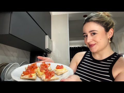 ASMR CASEIRINHO: FAZENDO E COMENDO TOAST COM QUEIJO, TOMATE E REQUEIJÃO